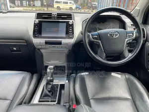 Toyota Land Cruiser Prado 2.8 2019 Brown