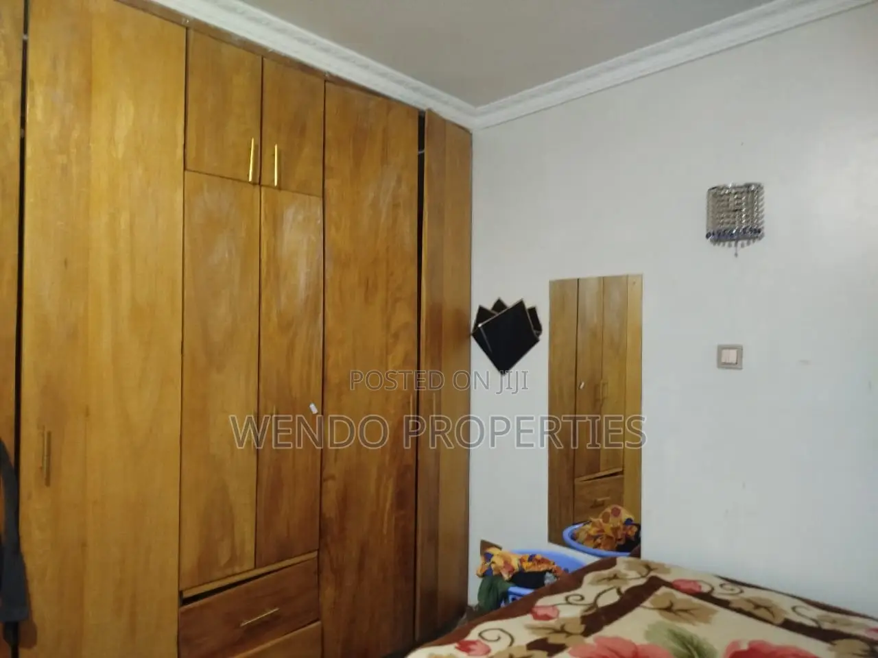7 Bedroom Commercial