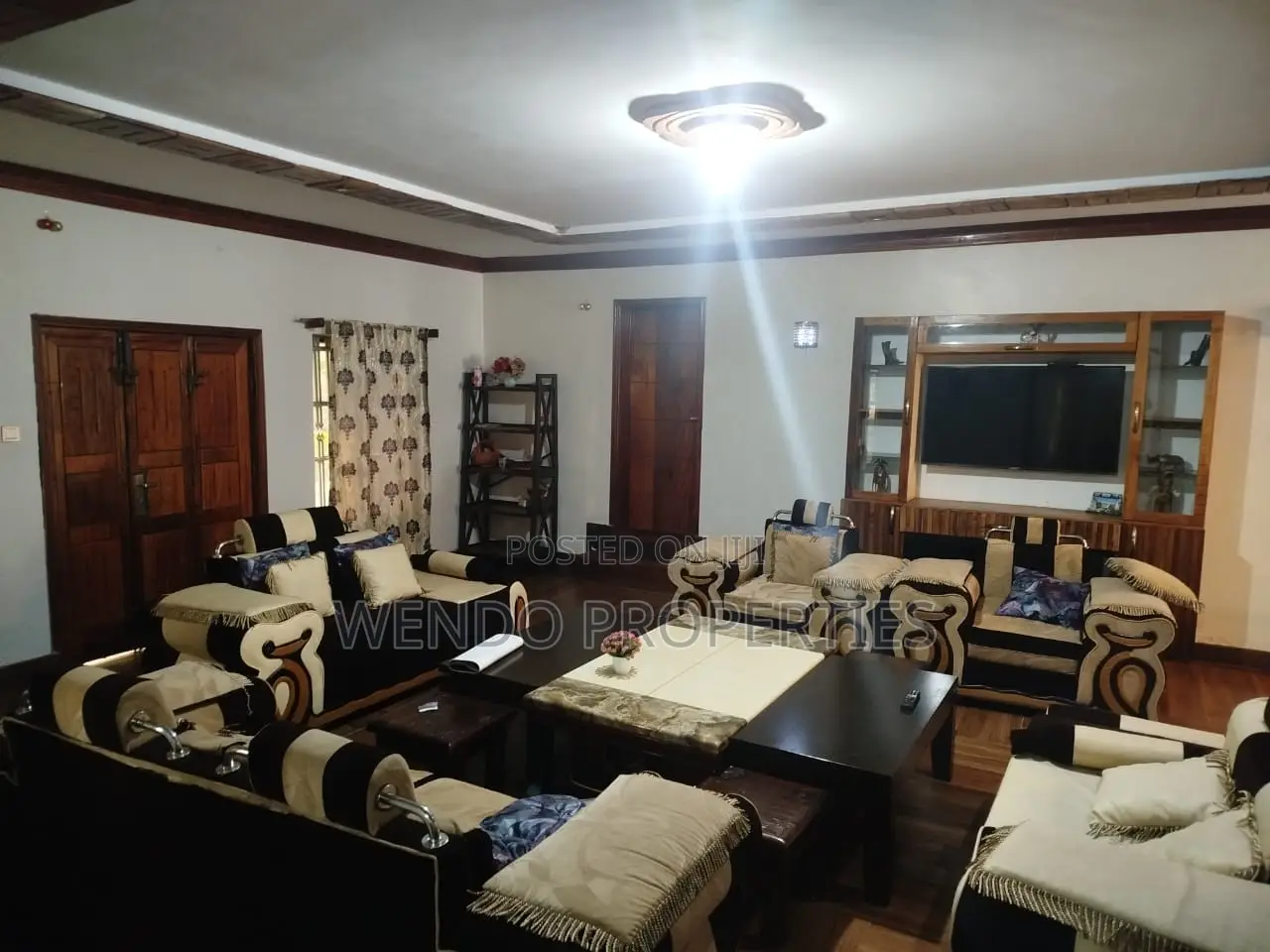 7 Bedroom Commercial