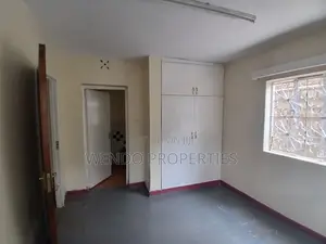 7 Bedroom Commercial House