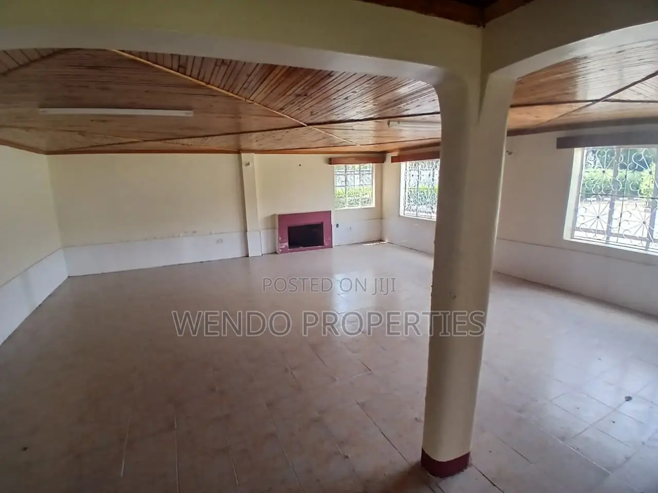 7 Bedroom Commercial House