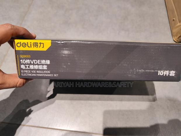 Insulated Quality Electrician 10 Pc Tool Set - thumbnail 2