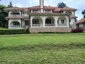 5 Bedroom Commercial House