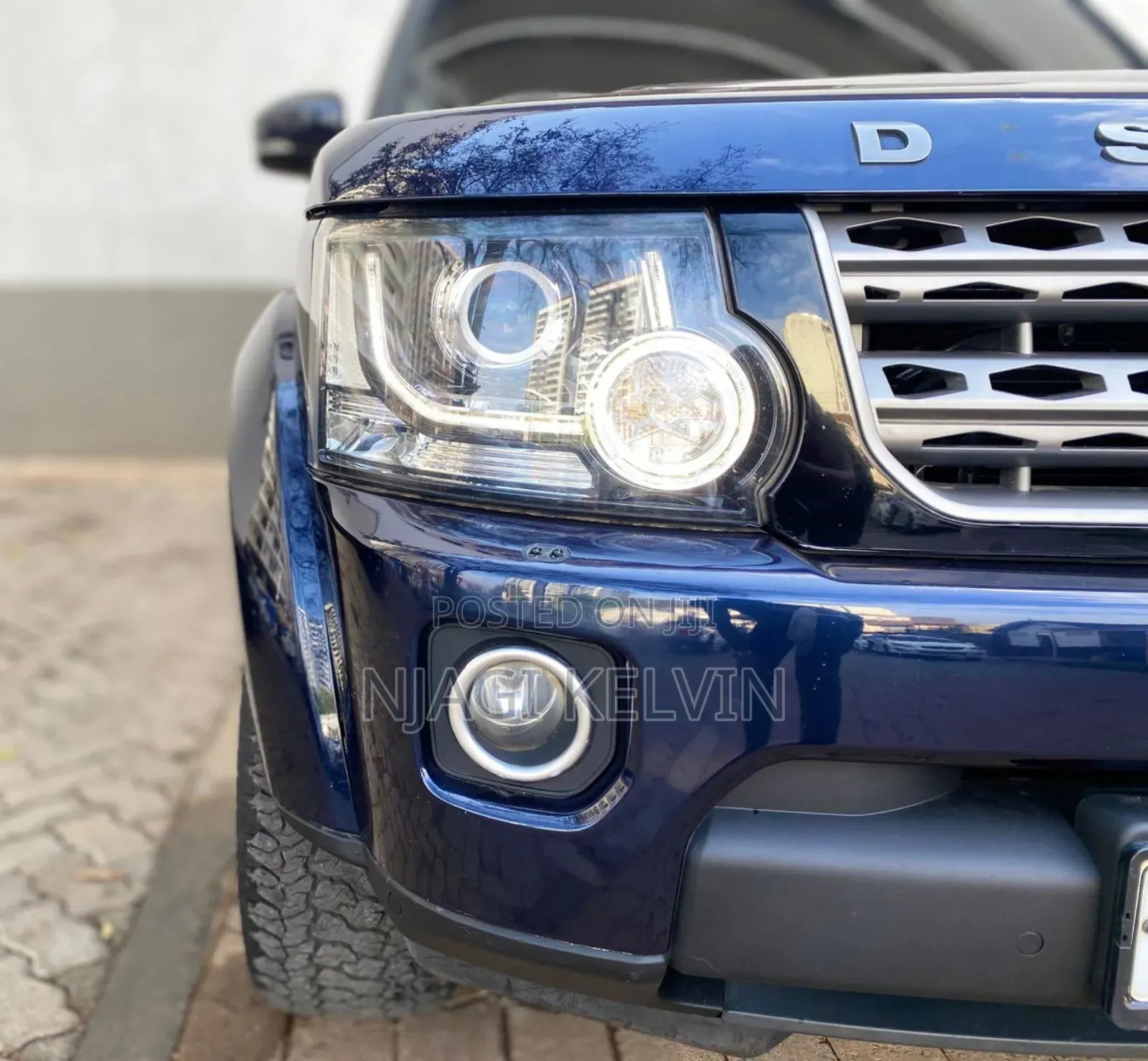 Land Rover Discovery 2015 Blue