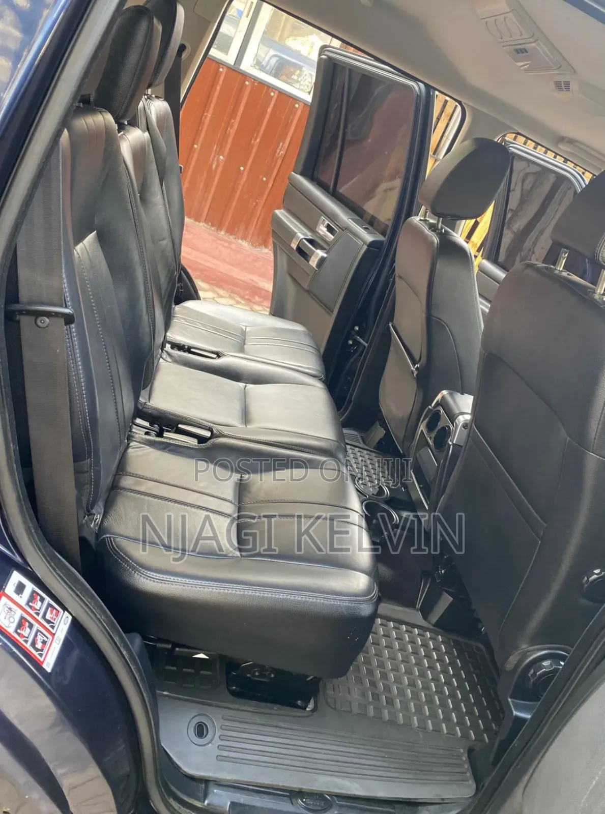 Land Rover Discovery 2015 Blue