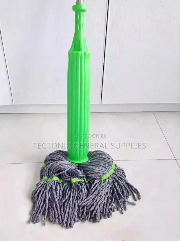 New Self Twisting Microfiber Rotating Cleaning Mop - thumbnail 5