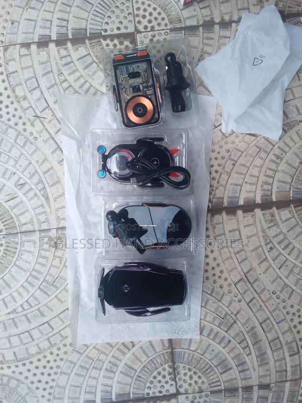 Car Phone Holders Functioning - main view