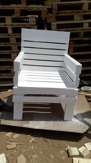 White 1 Seater Seat