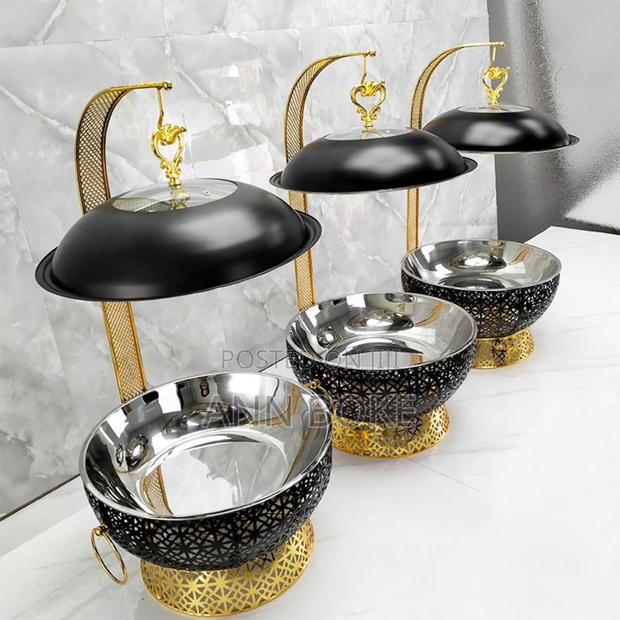 *Black Stainless Steel Chaffing Dish With Hanging Lid At