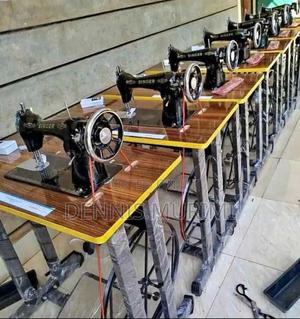 Singer Sewing Machine+Imported Table - main view