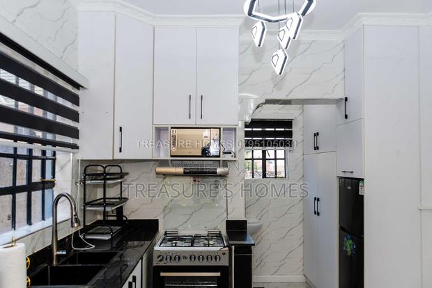 Private Home in Ruiru - thumbnail 16