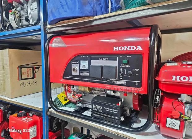 6.5kva Brand New Honda Generator
Key Start
Petrol 
Engine