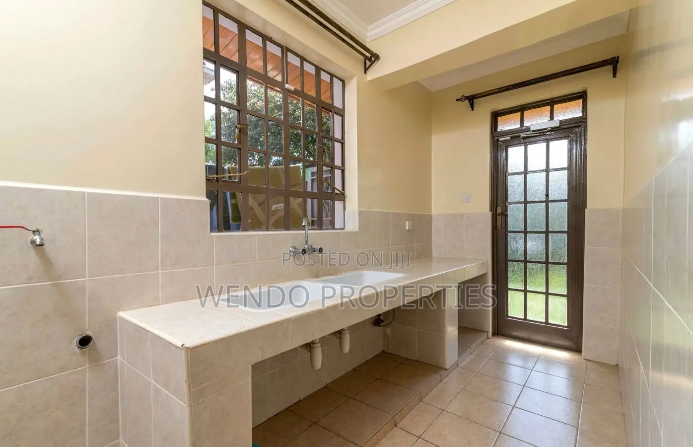 2bdrm Bungalow in Karen C for rent