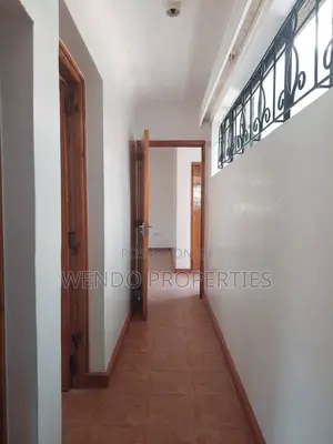 2bdrm Bungalow in Hardy for rent