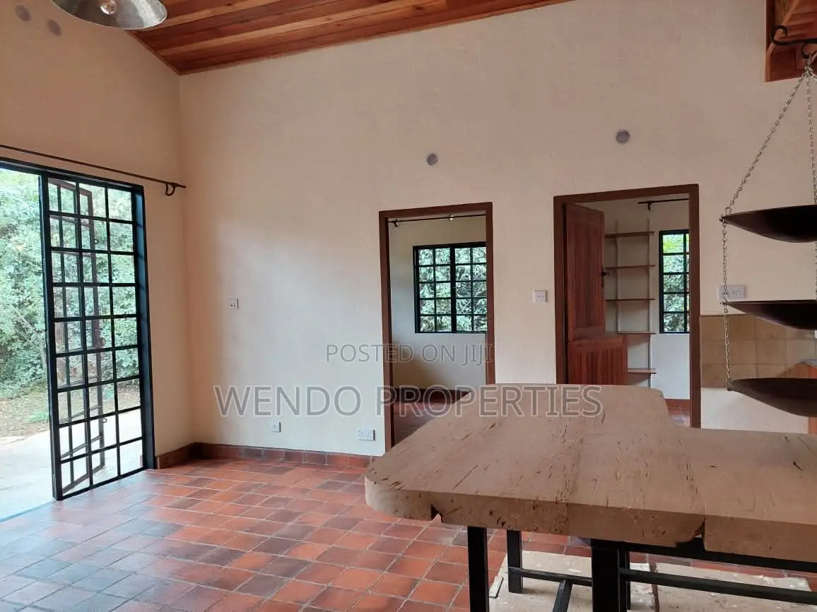 2bdrm Bungalow in Hardy for rent