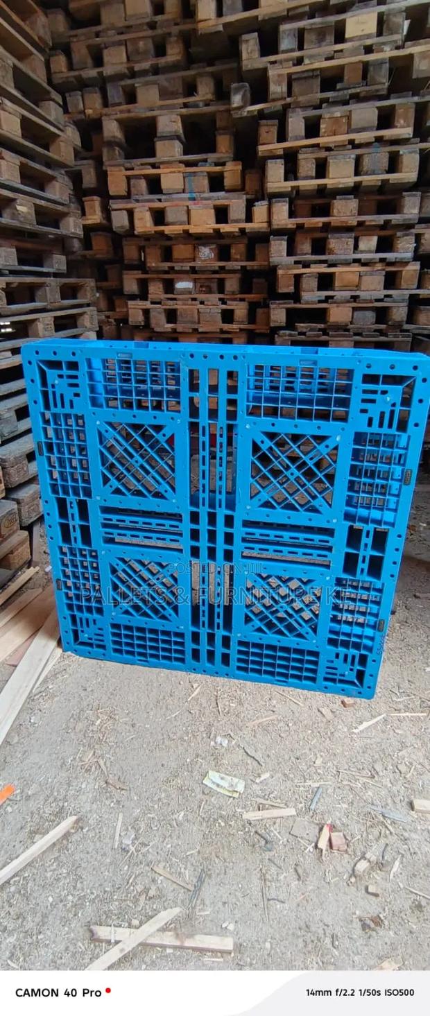 Heavy Loads Plastic Pallet - main view