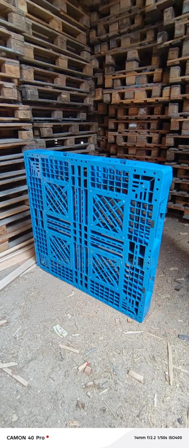 Ecotuff Plastic Pallet - main view