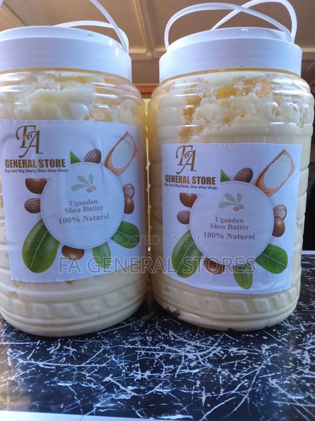 Raw Ugandan Shea Butter,Shea Nilotica - main view