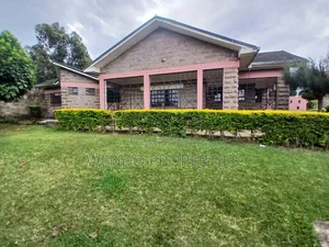 4bdrm Bungalow in Karen for rent