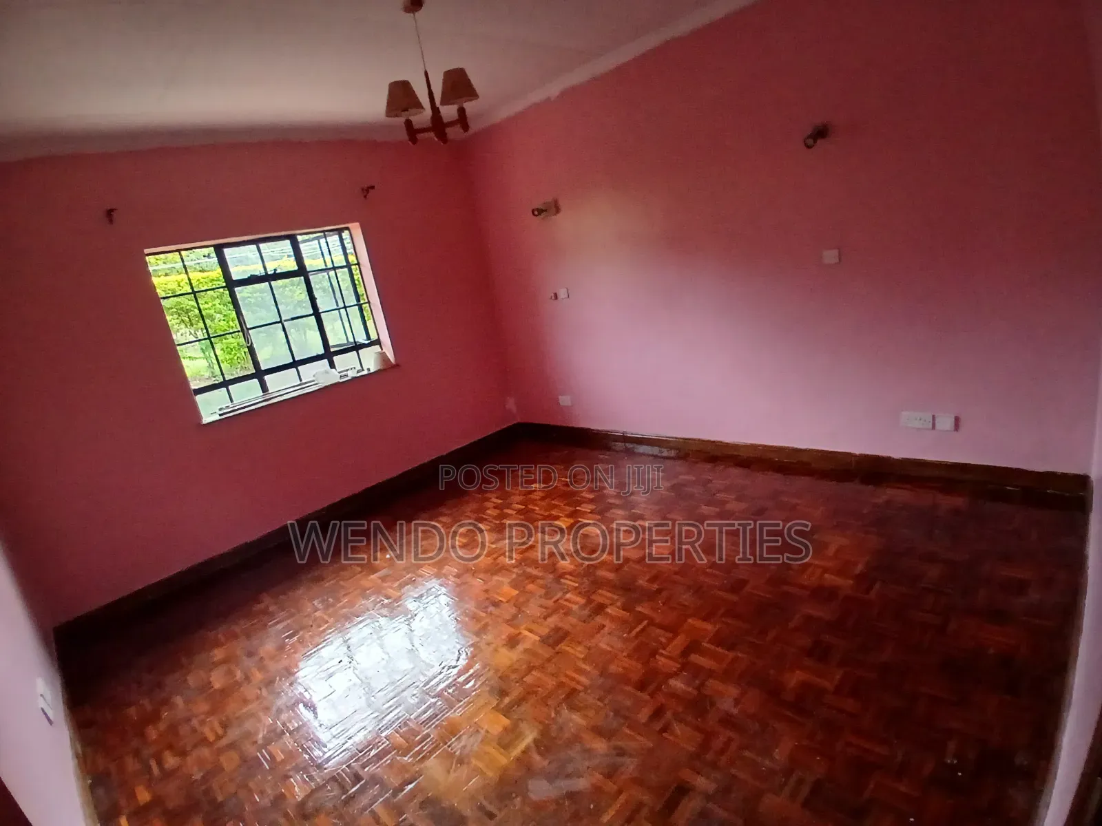 4bdrm Bungalow in Karen for rent