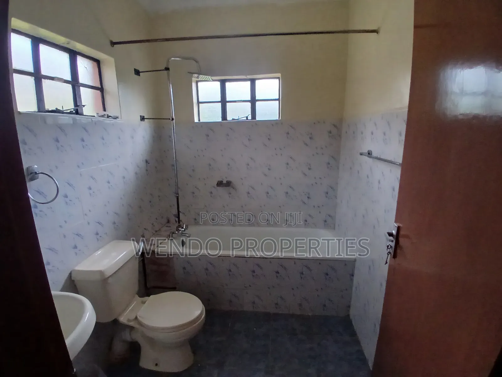 4bdrm Bungalow in Karen for rent