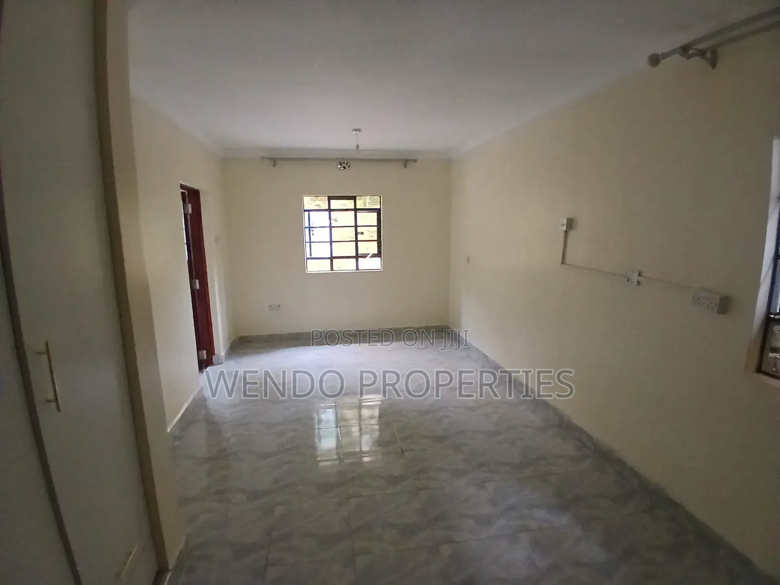 2bdrm Bungalow in Karen for rent