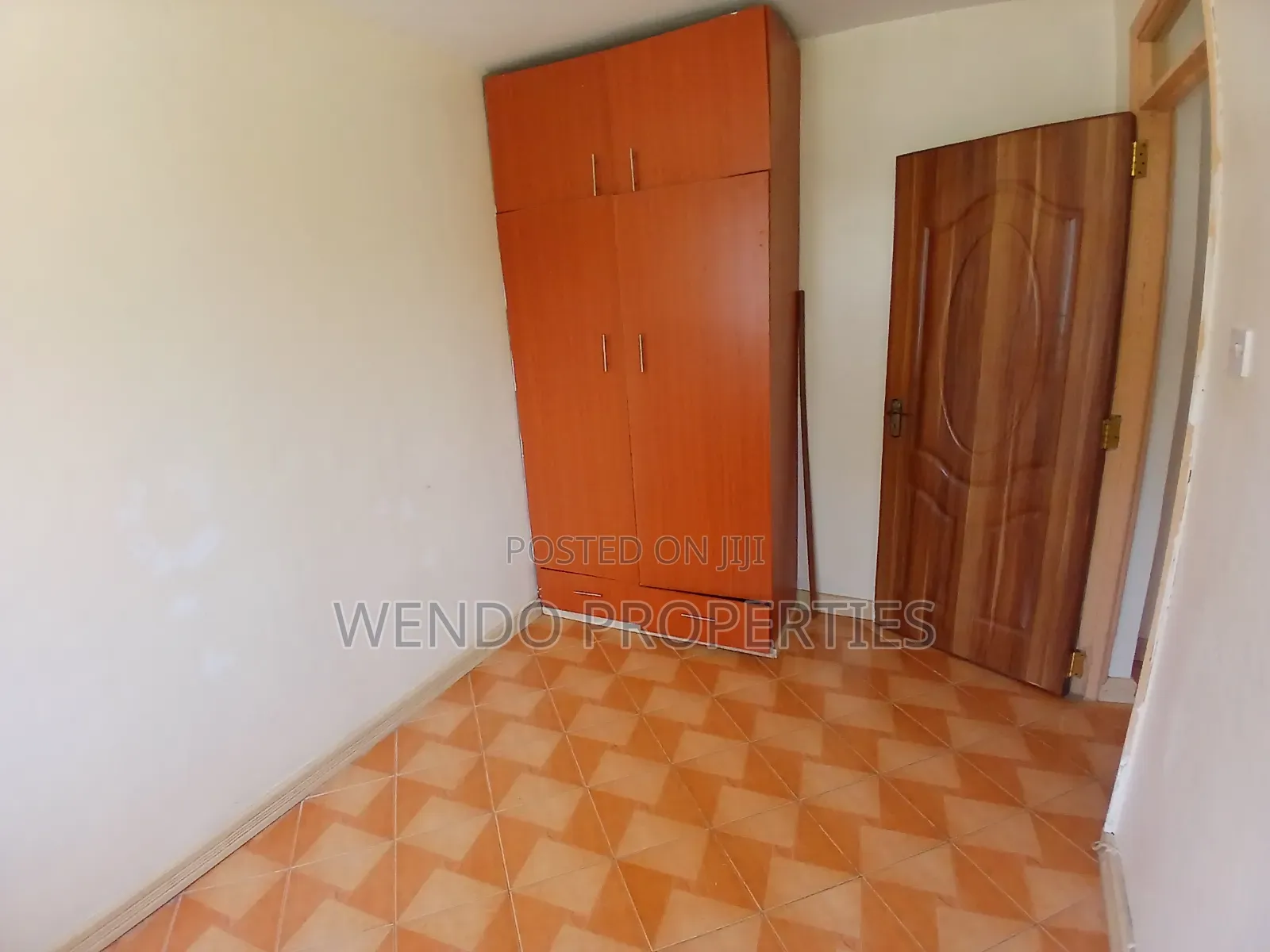 2bdrm Chalet in Karen for rent