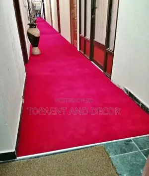 Stylish Wall to Wall Carpet for Office and Commercial Spaces