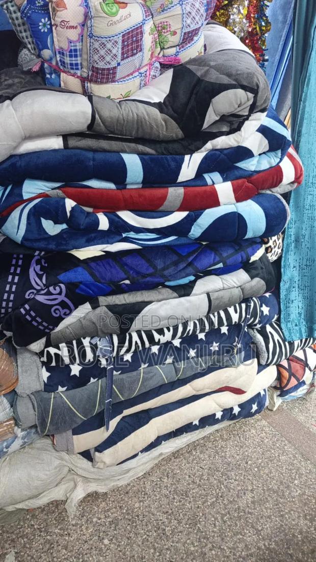 Woolen Duvet - main view