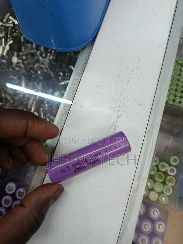 Lithium Li-Ion 18650 3.7v Flat Top Rechargeable Battery 3800mah - thumbnail 3