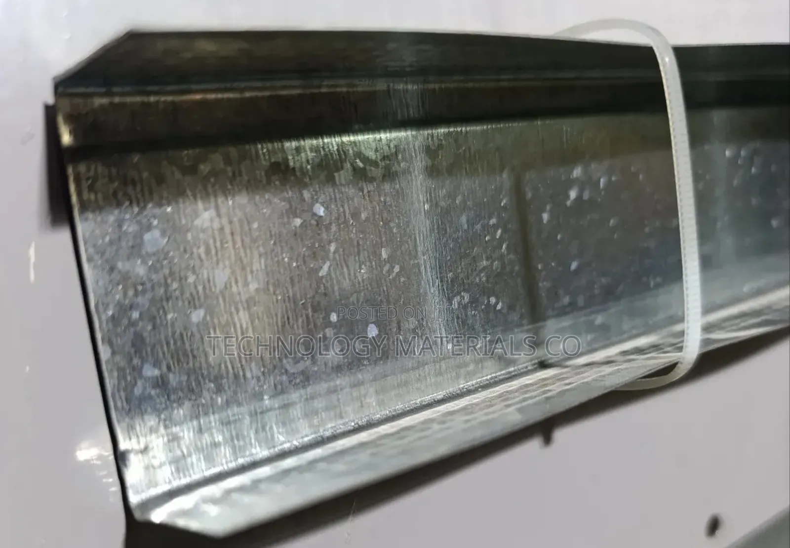 Durable Rail Channel For Gypsum Board Installation,Thickness=0.3mm