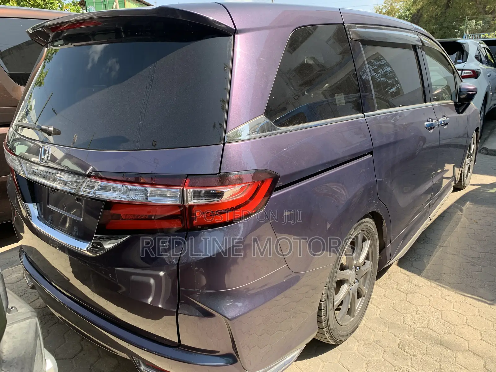 Honda Odyssey 2.4 Absolute 2WD 2018 Maroon