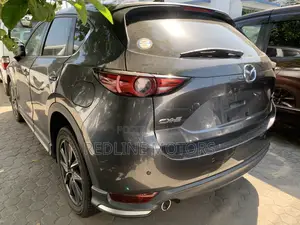 Mazda CX-5 2.2 Diesel FWD 2018 Gray