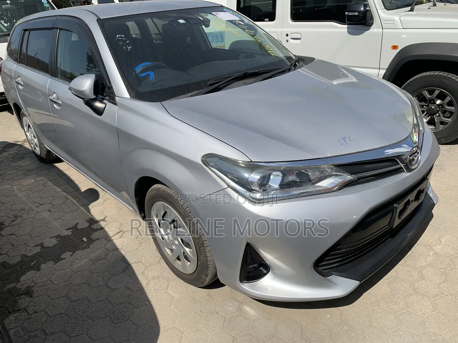 Toyota Corolla Fielder 1.5 Petrol AWD 2018 Silver