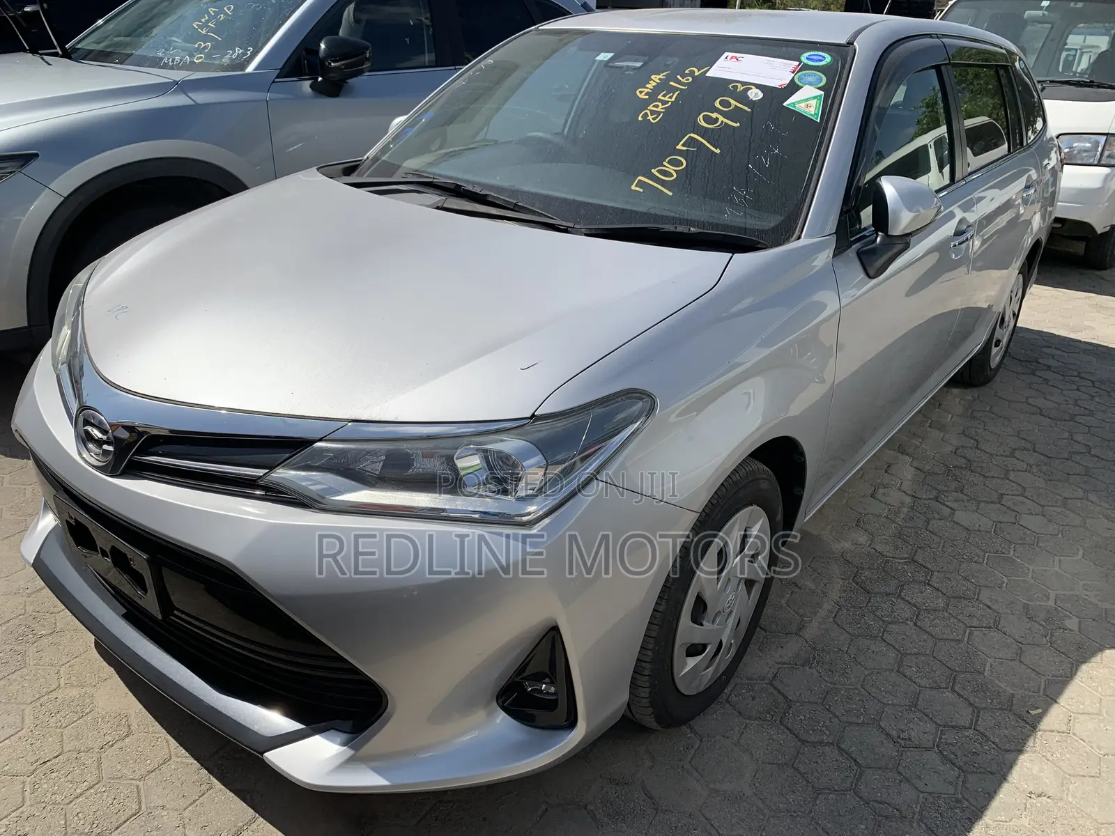 Toyota Corolla Fielder 1.5 Petrol AWD 2018 Silver