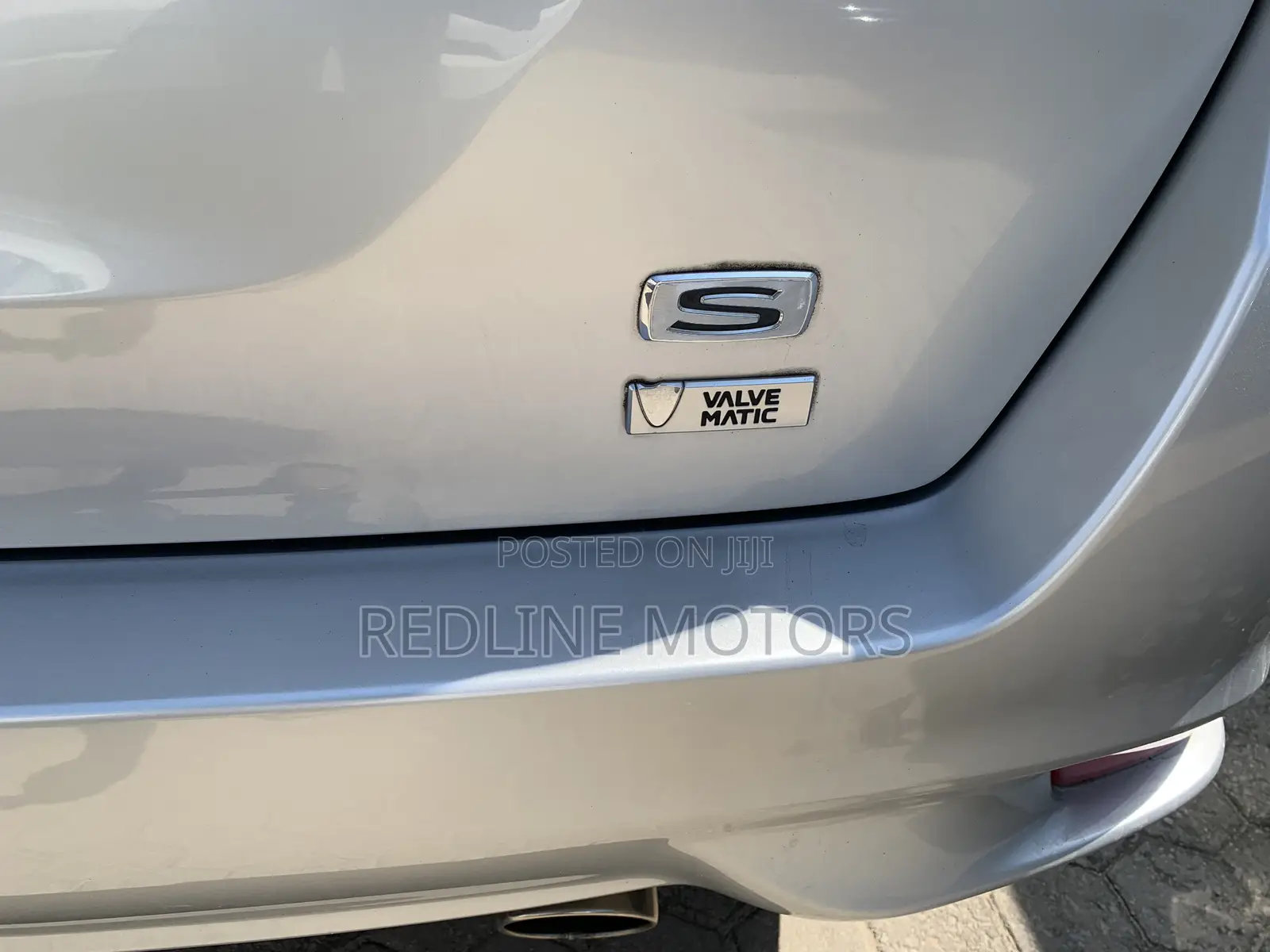 Toyota Corolla Fielder 1.5 Petrol AWD 2018 Silver