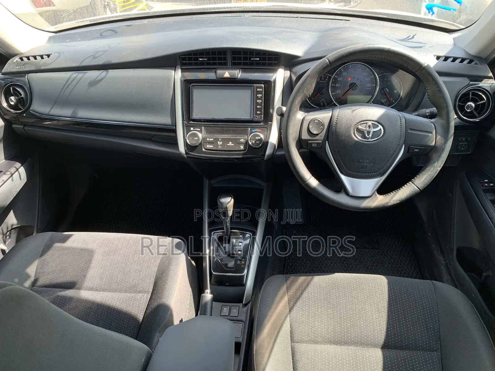 Toyota Corolla Fielder 1.5 Petrol AWD 2018 Silver