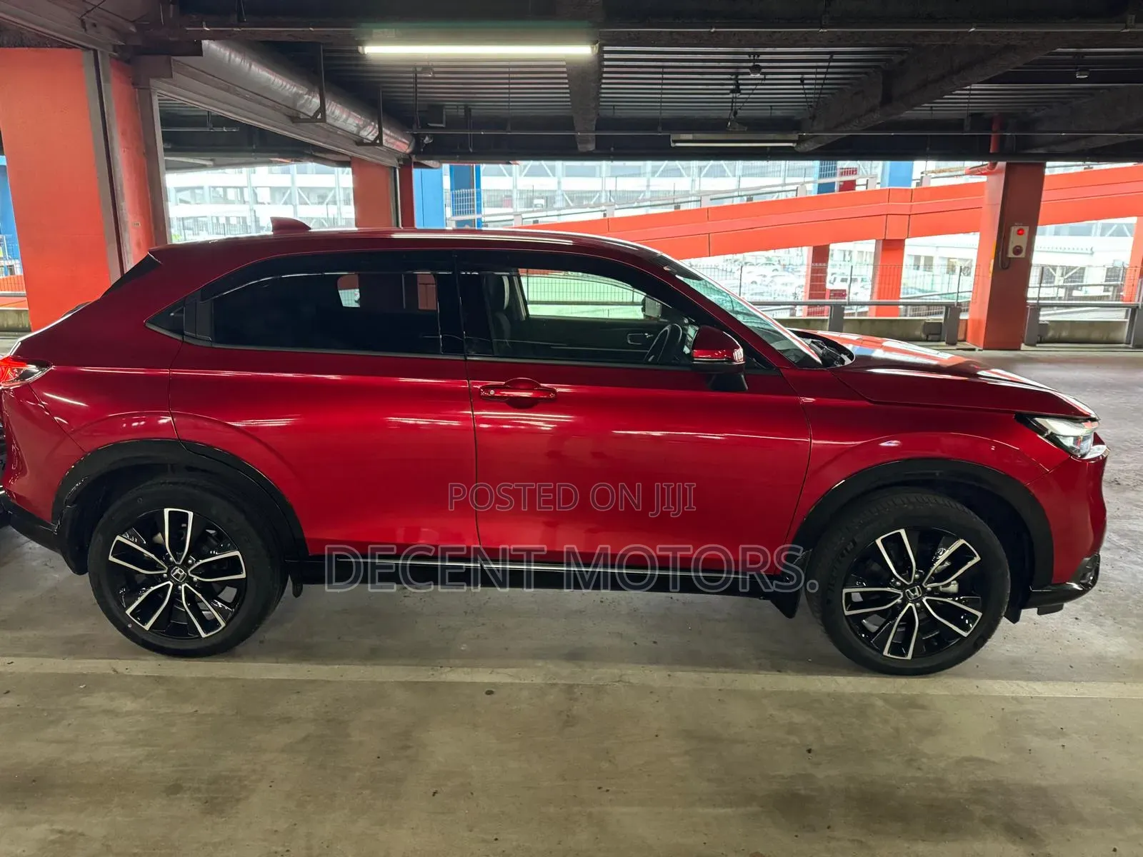 Honda Vezel 1.5 Hybrid 4WD 2021 Red