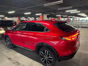 Honda Vezel 1.5 Hybrid 4WD 2021 Red