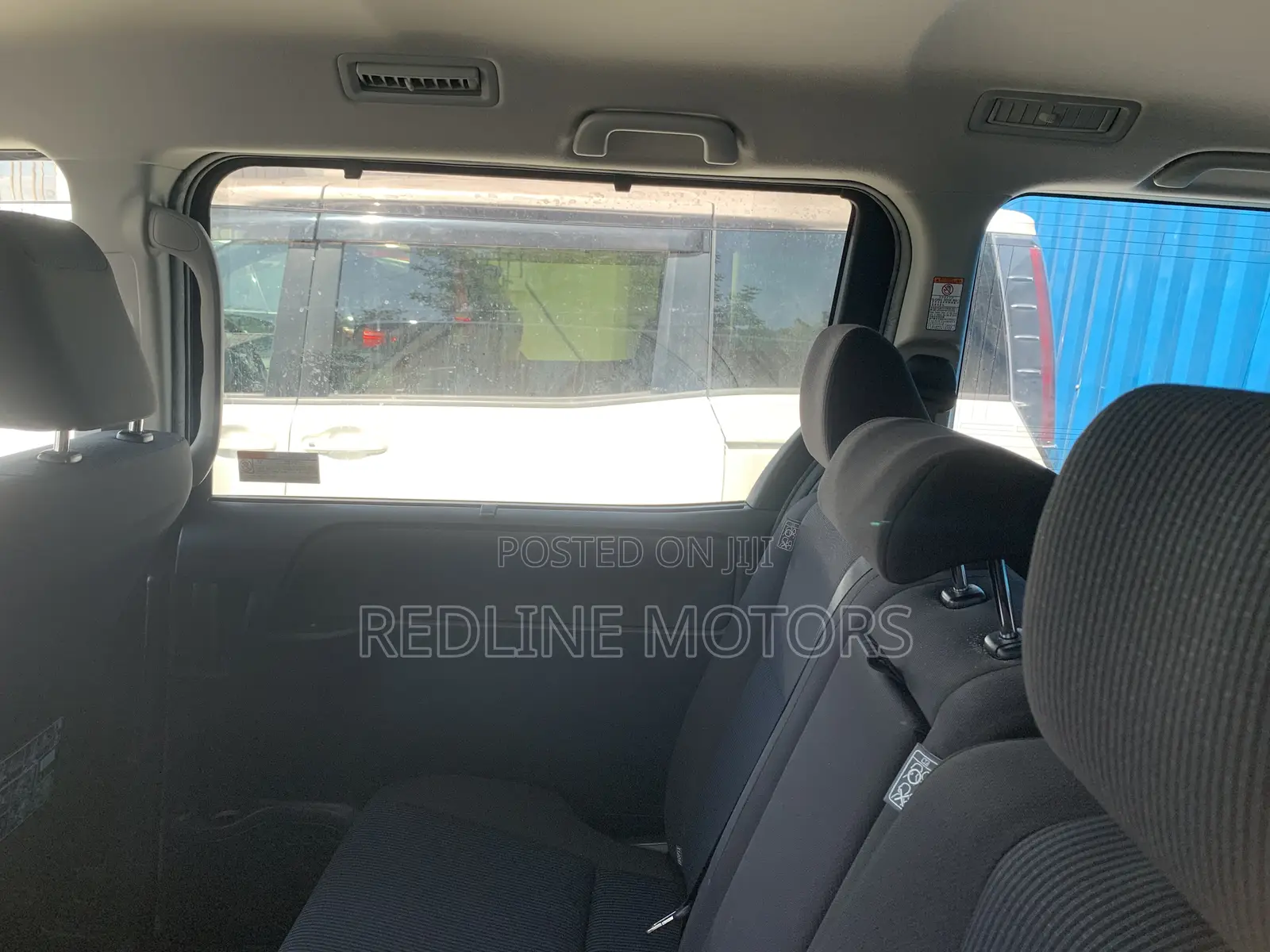 Toyota Noah 2.0 AWD (7 Seater) 2018 Black