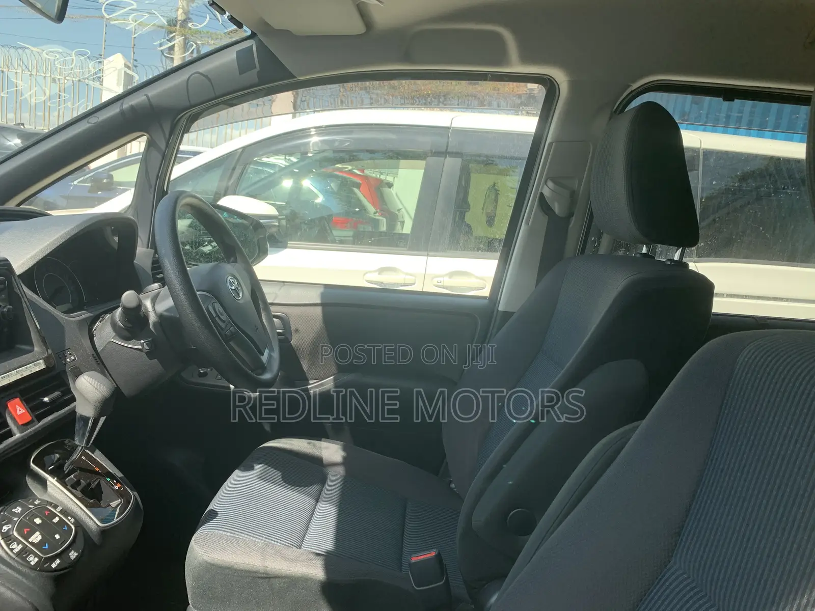 Toyota Noah 2.0 AWD (7 Seater) 2018 Black