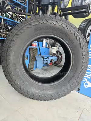265/65r17 Kumho  All Terrain Tire