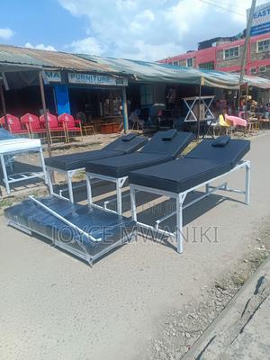 Black N White Massage Bed Foldable - main view