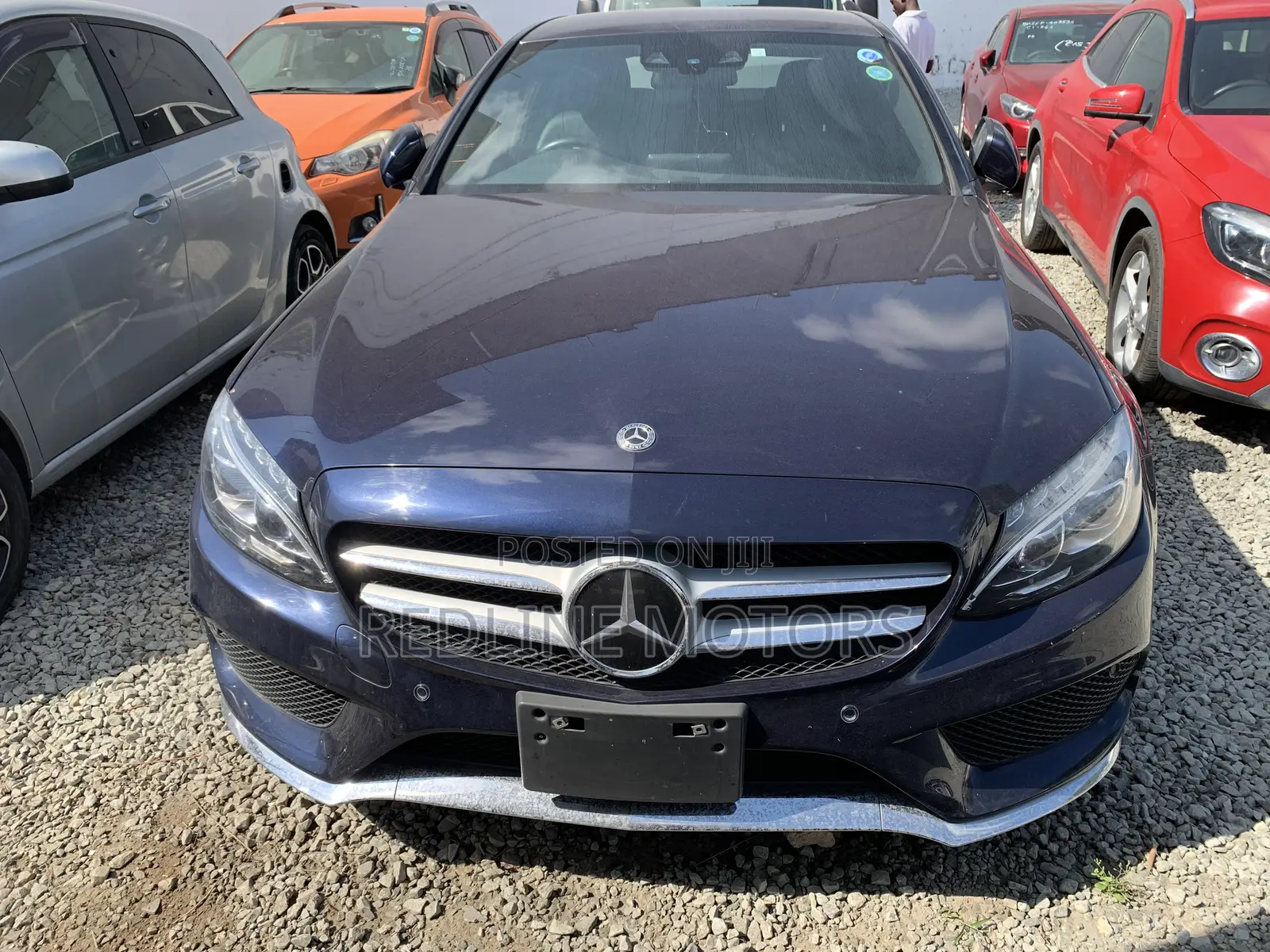 Mercedes-Benz C220 Base 2018 Blue