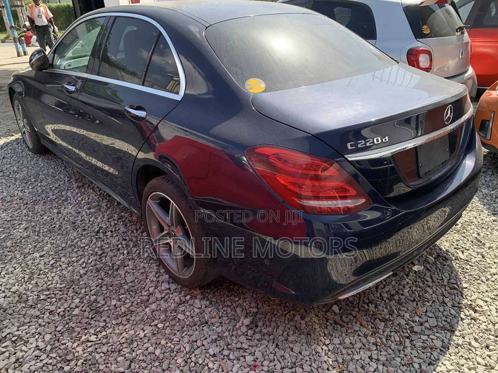 Mercedes-Benz C220 Base 2018 Blue