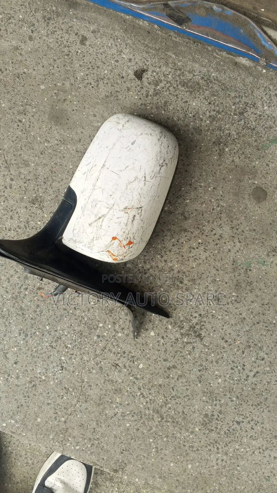 Toyota Vista Sidemirror