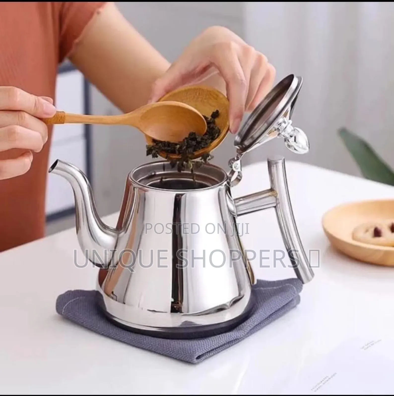 Card Classy Steel Kettle Available 
531788 - 2.0lts