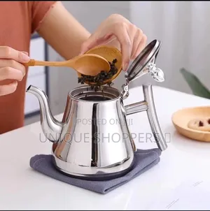 Card Classy Steel Kettle Available 
531788 - 2.0lts