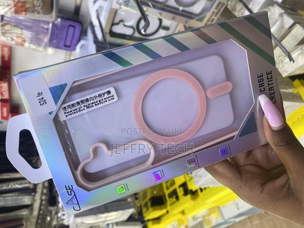 Minikx Samsung Galaxy A36 Luxury Clear, Transparent Magsafe Case - thumbnail 3