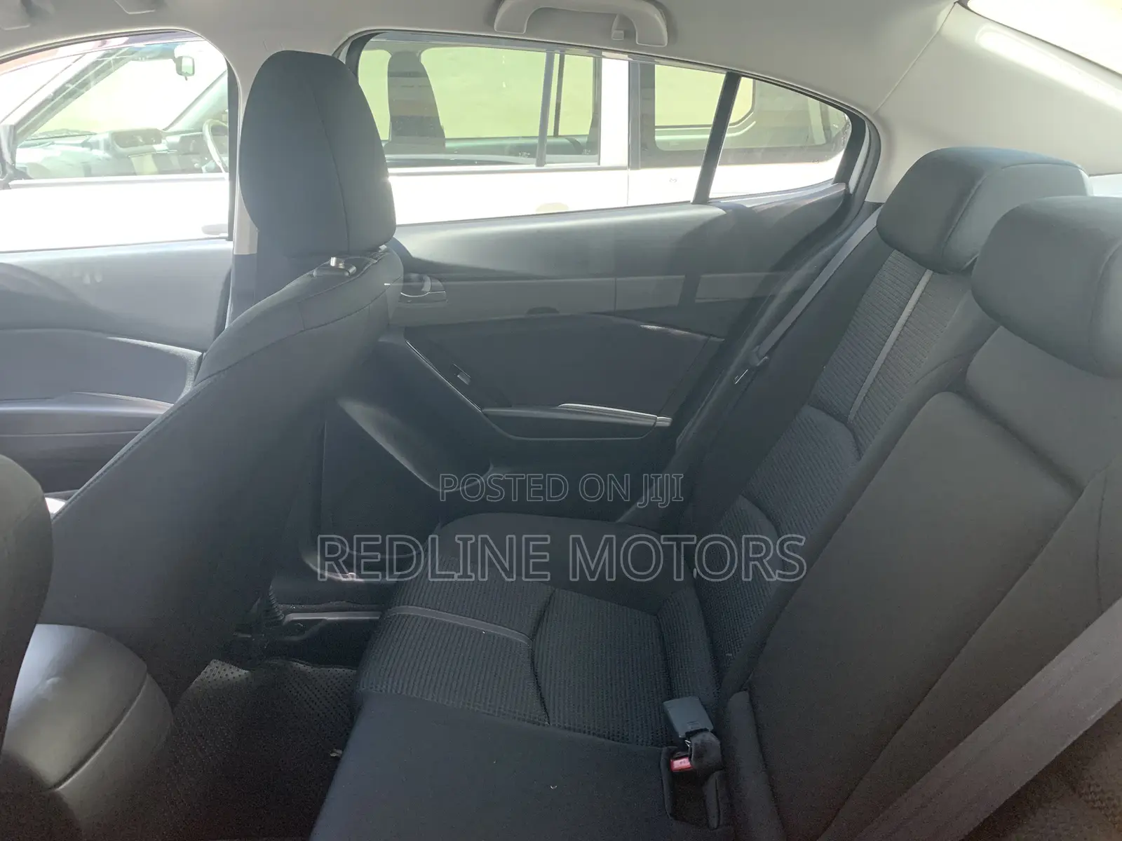 Mazda Axela 2018 White